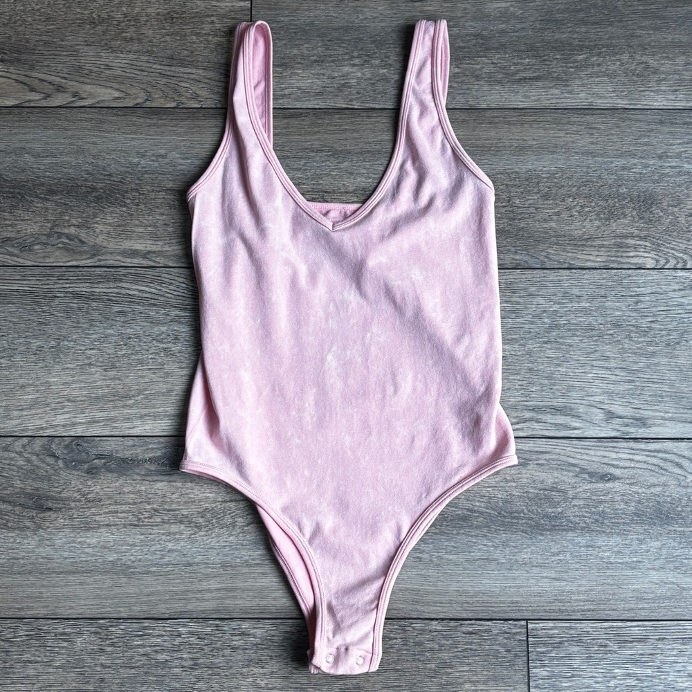 Intimately Free People Washed Seamless Sleeveless Bodysuit Washed Pink Sz M/L